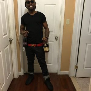 Meet your Posher, Jay